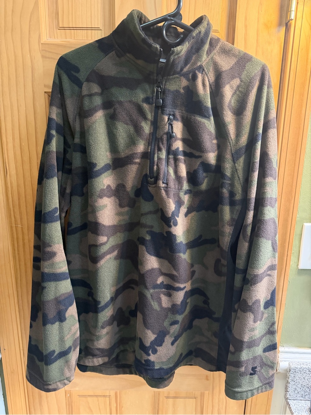 STARTER Men’s Camouflage Quarter-Zip Pullover - Green/Brown/Black